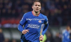 南宫娱乐-荷兰足球比赛：埃因霍温队取得胜利