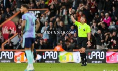 南宫娱乐-利物浦客胜伯恩茅斯，阿森纳客场遭遇失利