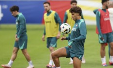 南宫娱乐-葡萄牙队在新的一季中有所突破