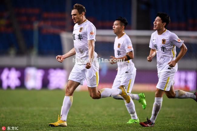 辽宁宏运队在主场战礼贵州恒丰,取得胜利 辽宁宏运队在主场战礼贵州恒丰,取得胜利