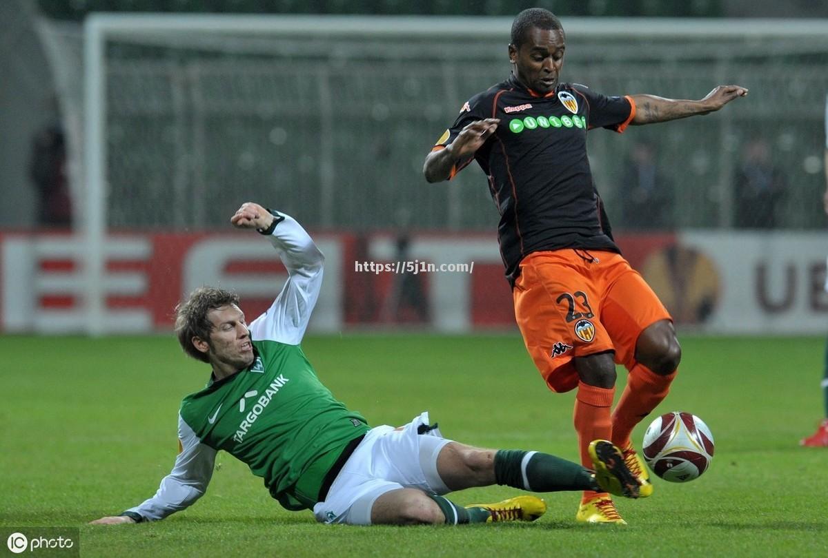 柏林赫塔主场不敌云达不莱梅,遭遇失利 柏林赫塔主场不敌云达不莱梅,遭遇失利